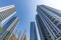 年中经济观察｜房地产市场筑底回稳态势增强——中国经济年中观察之六